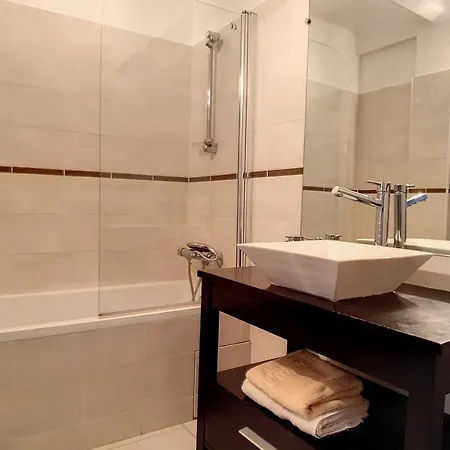 شقة Henri Camille Real Estate - Rouaze - 50m Croisette *