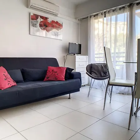Henri Camille Real Estate - Rouaze - 50m Croisette * Канны